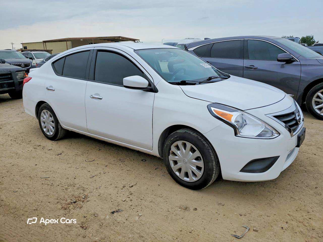 Nissan Versa 2018