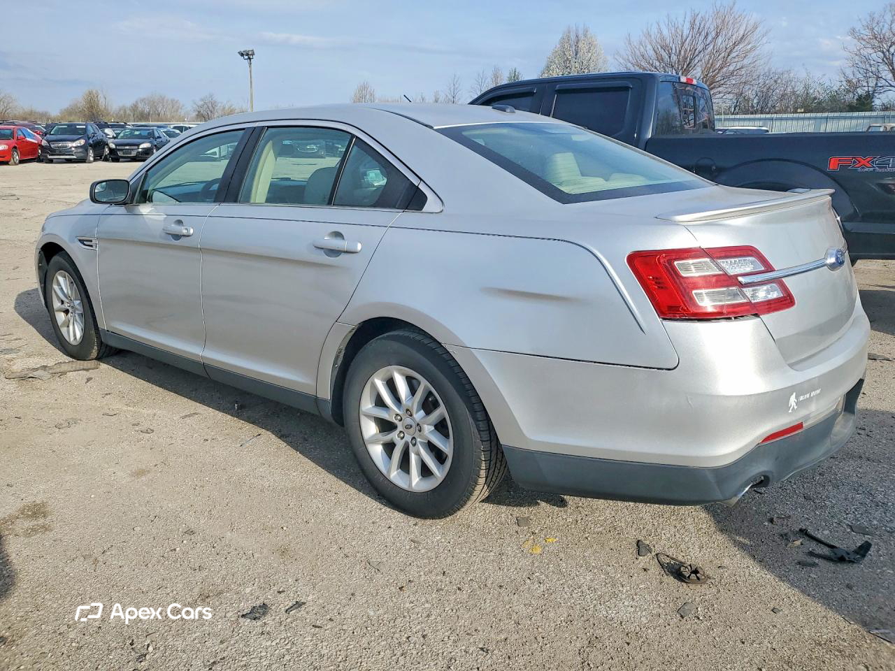Ford Taurus 2015