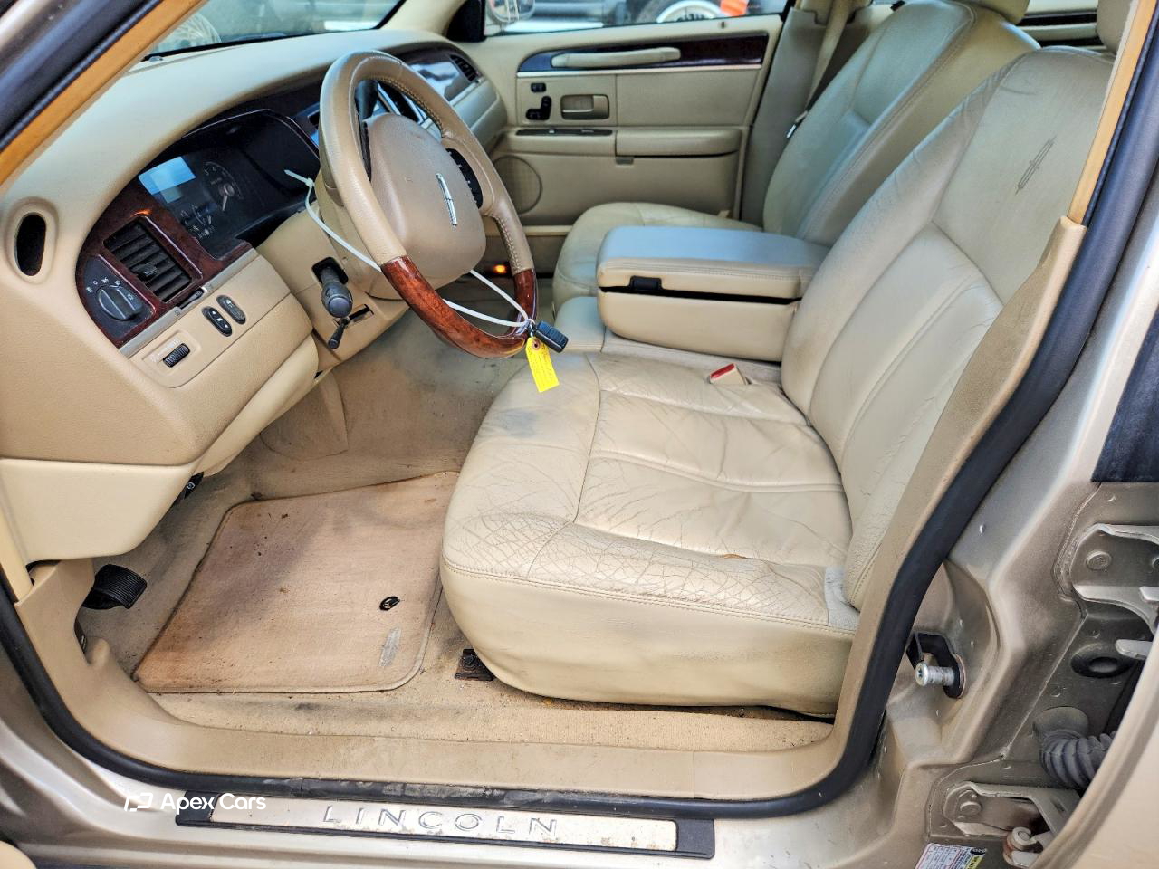 Lincoln Town Car 2006