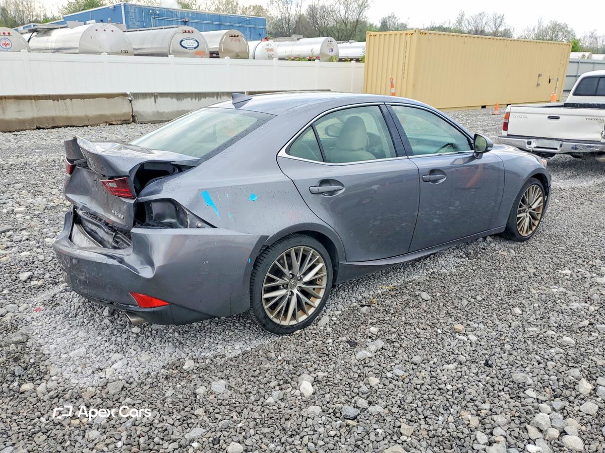 Lexus IS 2016