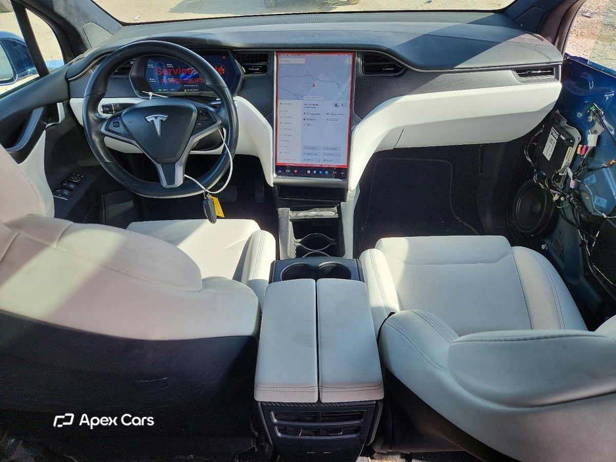 Tesla Model X 2018
