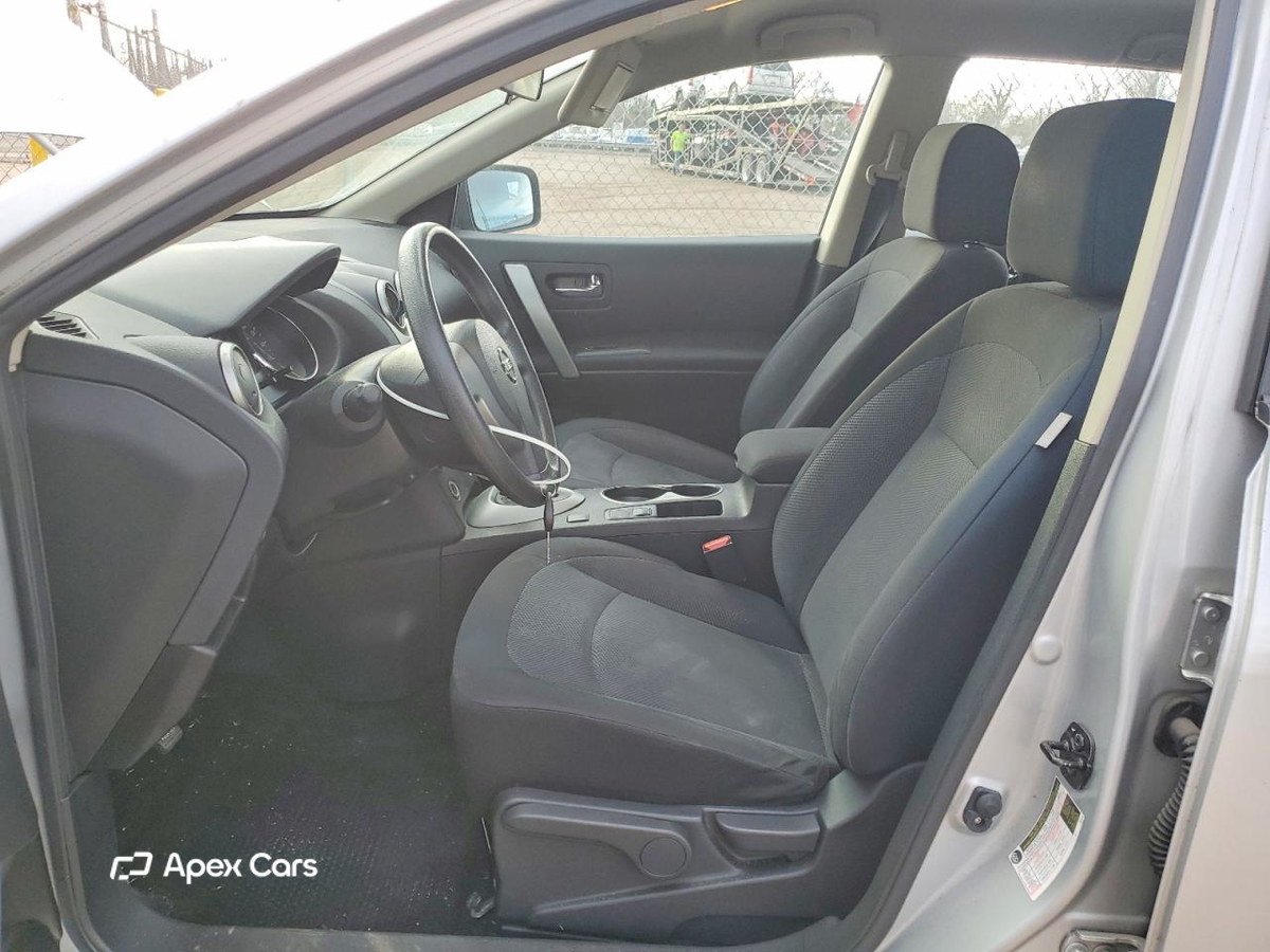 Nissan Rogue 2013
