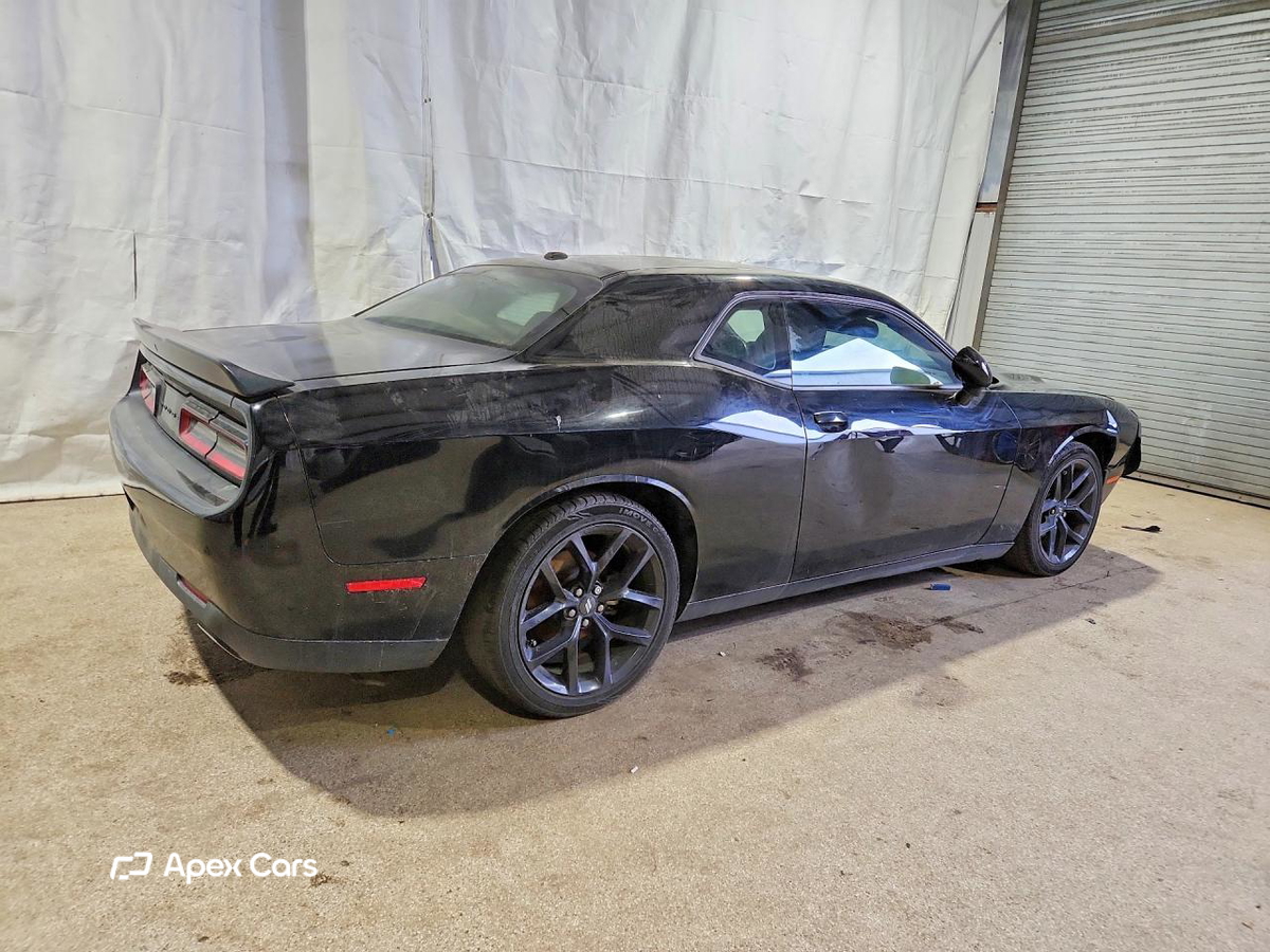 Dodge Challenger 2021