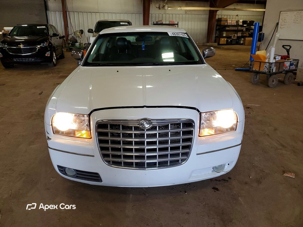 Chrysler 300 2010