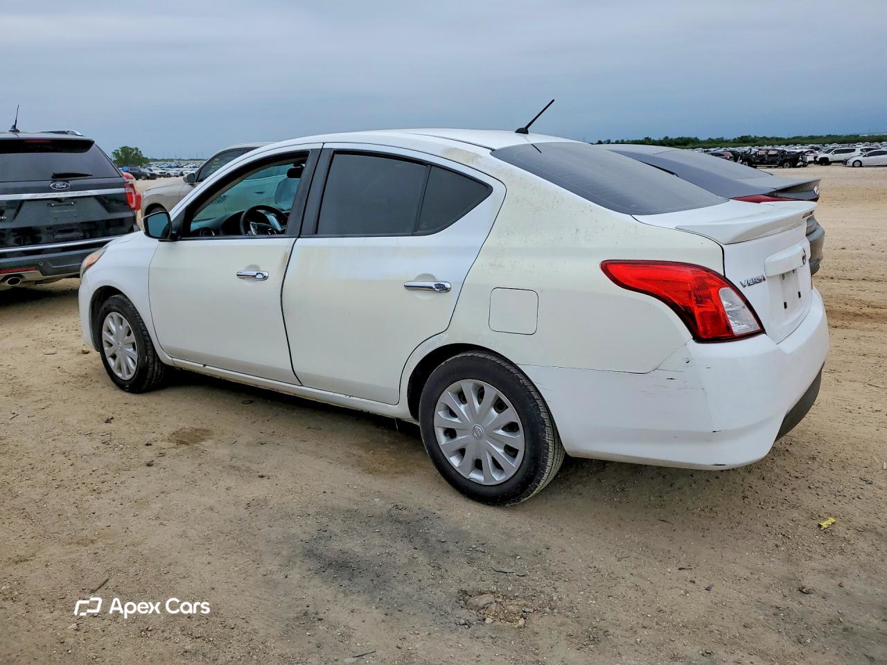 Nissan Versa 2018