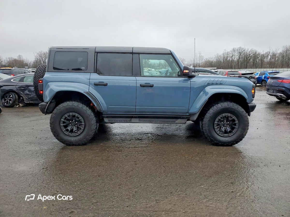 Ford Bronco 2024