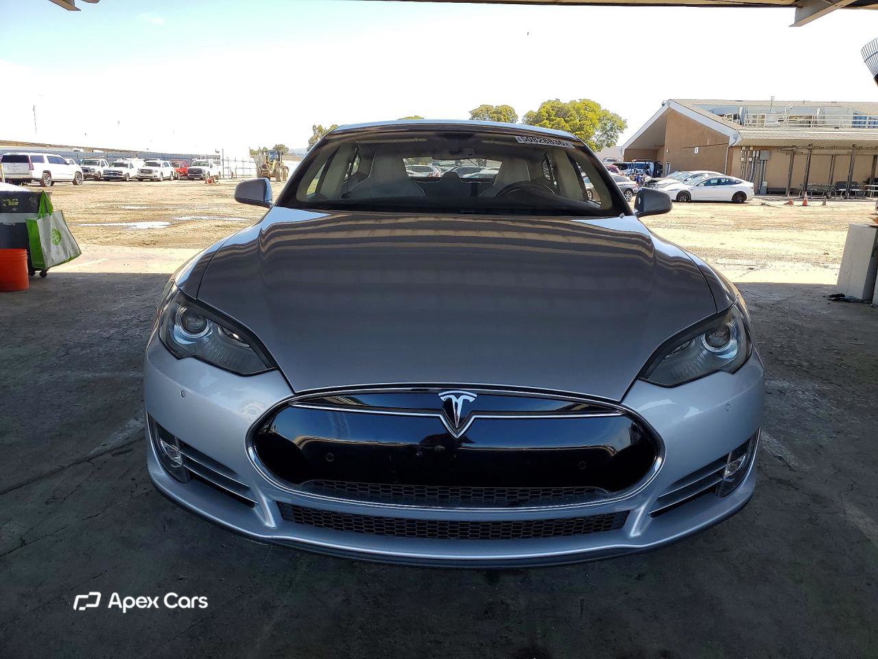 Tesla Model S 2013