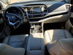Toyota Highlander 2014