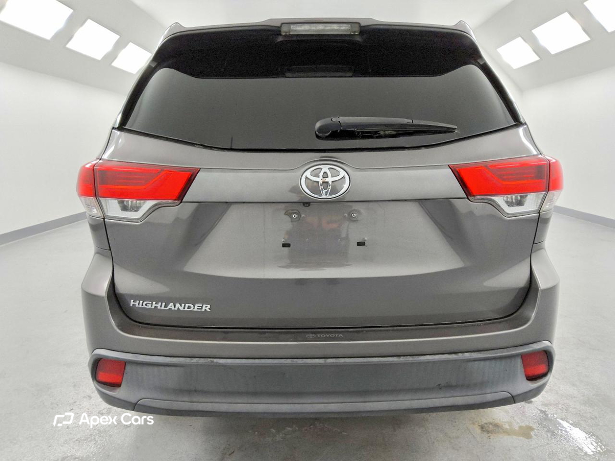 Toyota Highlander 2019