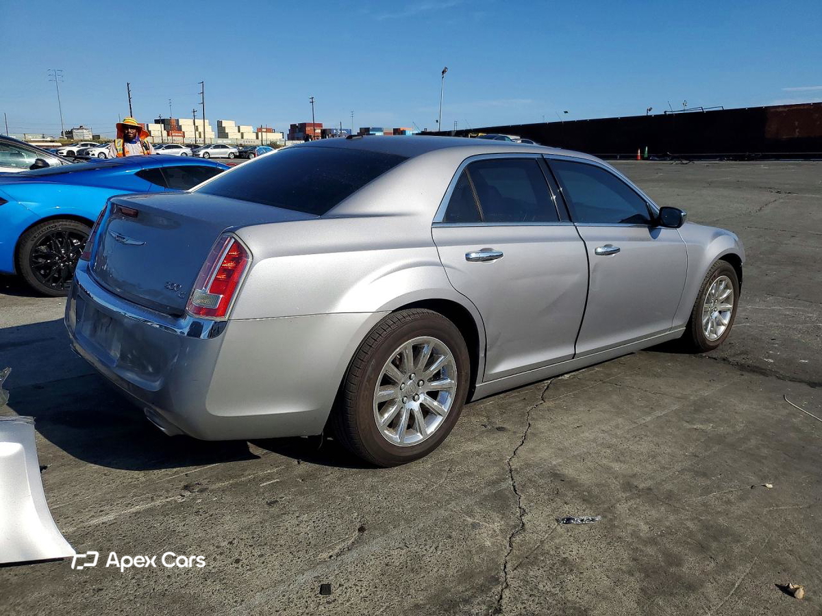 Chrysler 300 2014