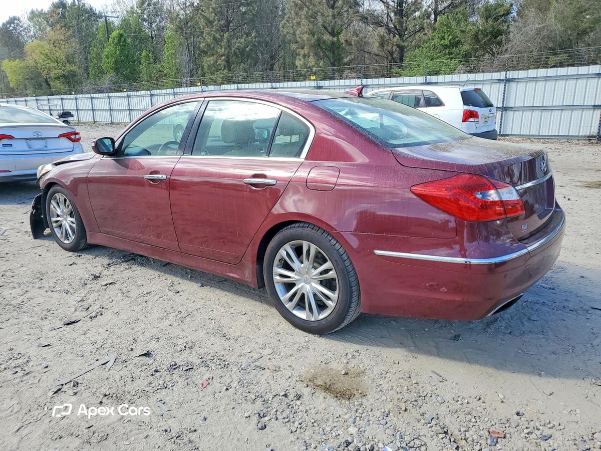 Hyundai Genesis 2012