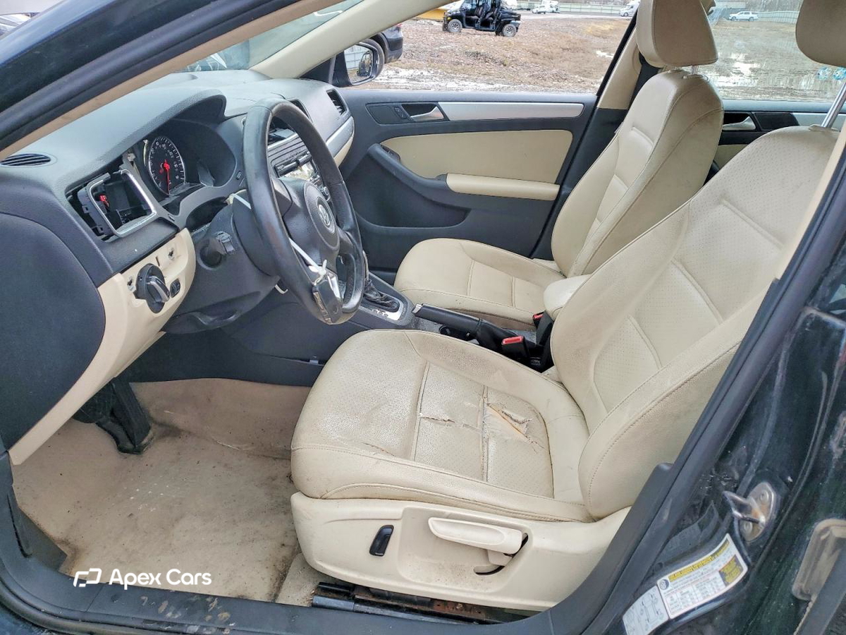 Volkswagen Jetta 2013