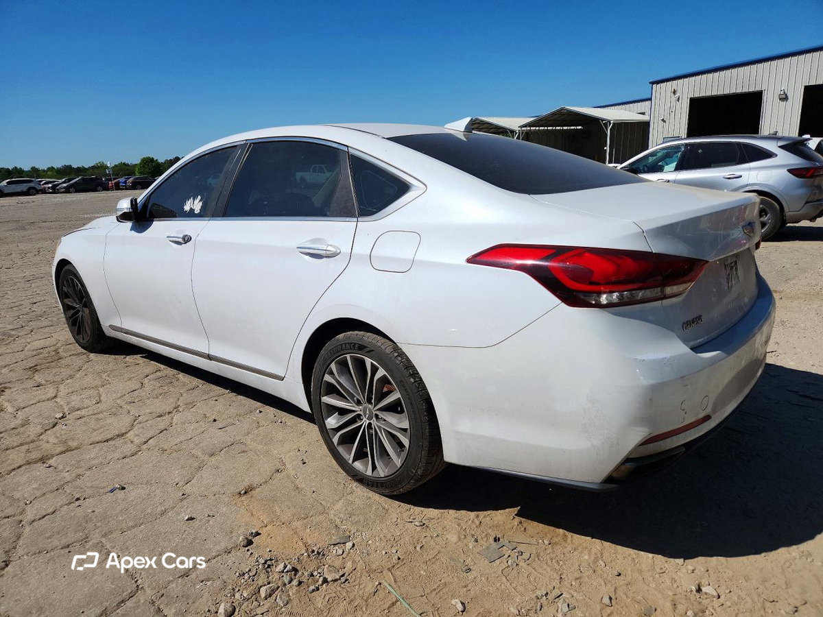 Hyundai Genesis 2015