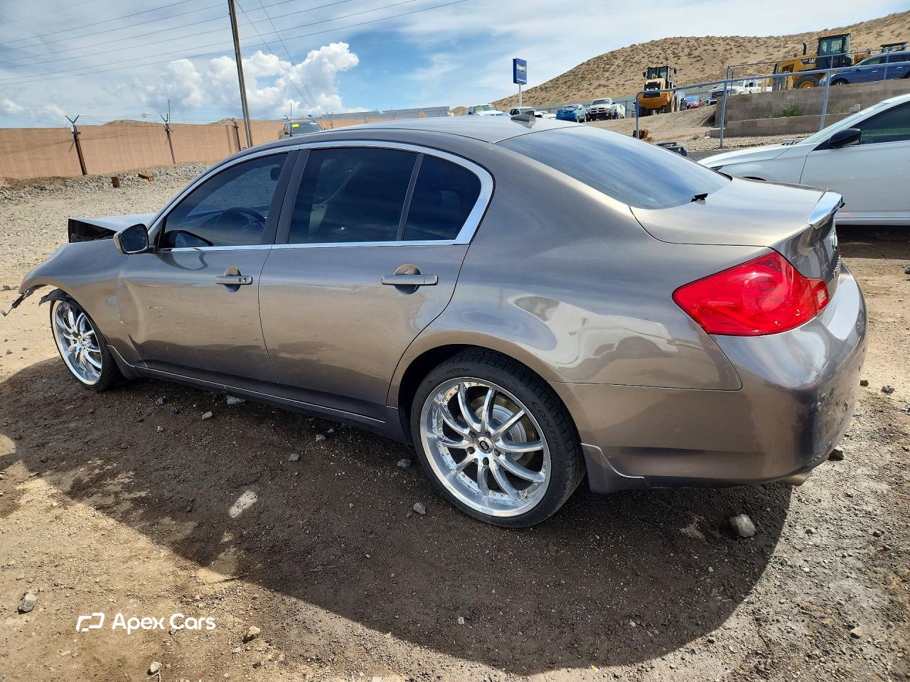 Infiniti G 2010