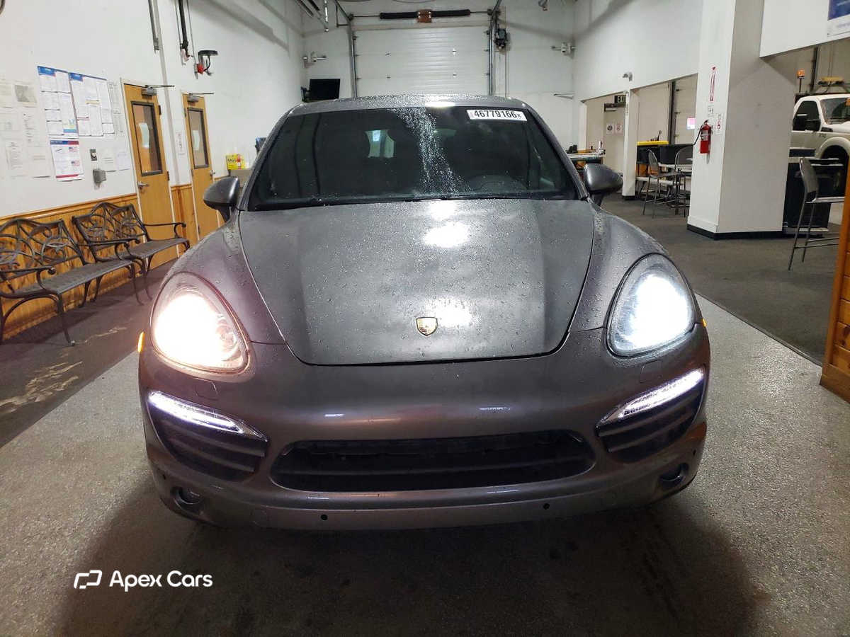 Porsche Cayenne 2013