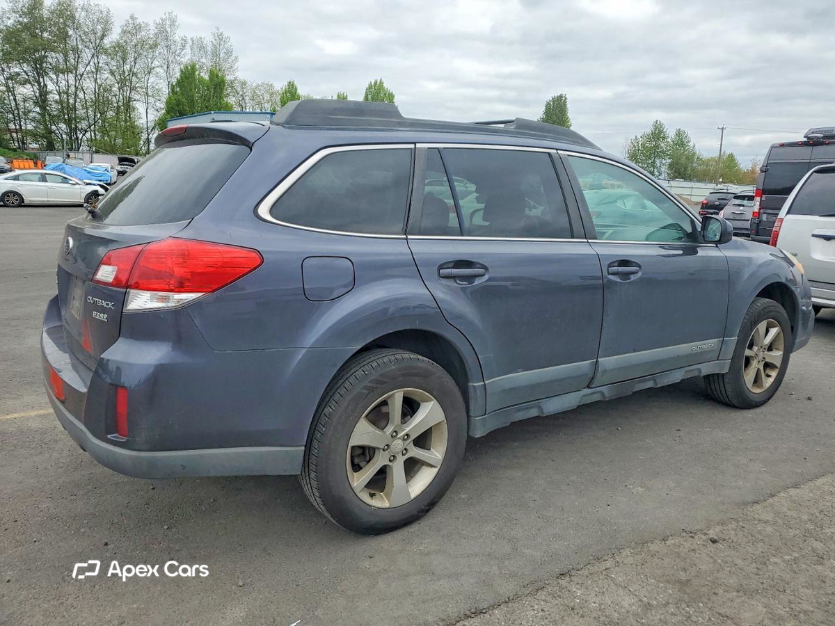 Subaru Outback 2013