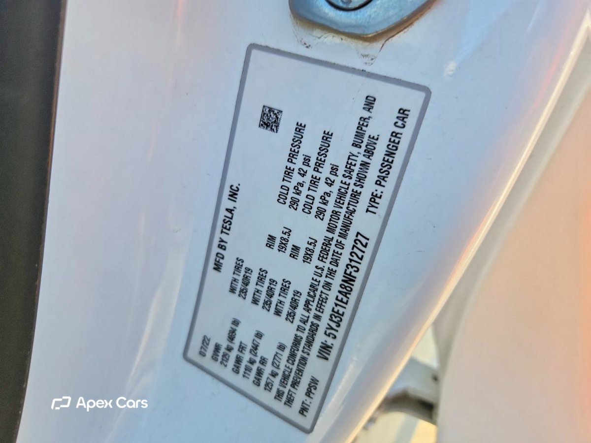 Tesla Model 3 2022