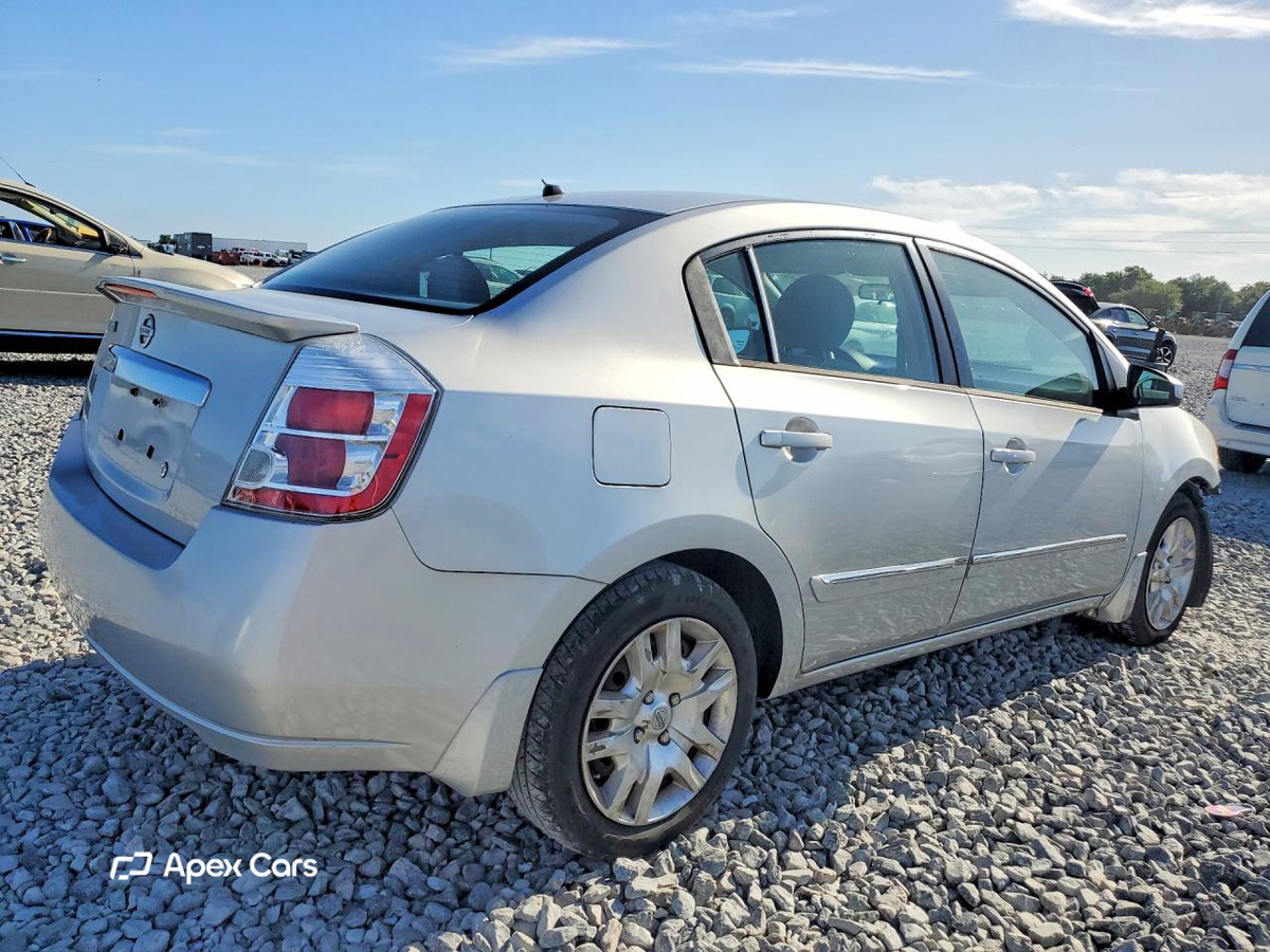 Nissan Sentra 2012