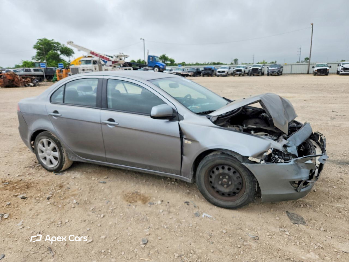Mitsubishi Lancer 2013