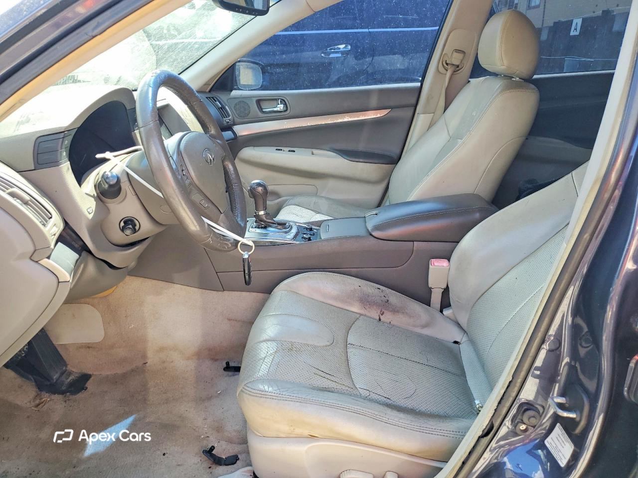 Infiniti G 2012