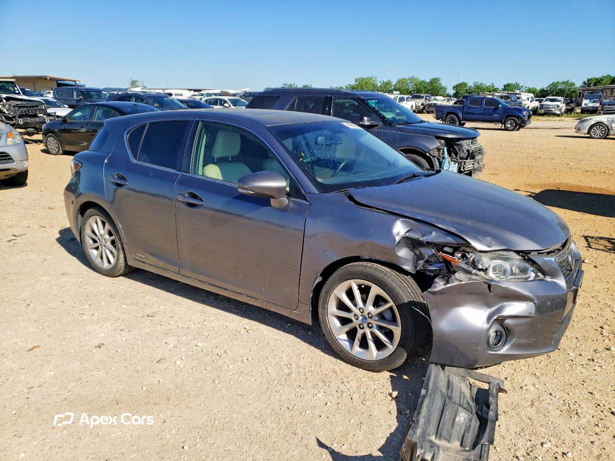 Lexus CT 2012