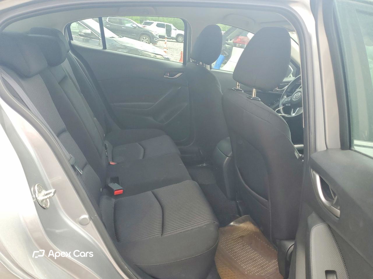 Mazda 3 2016