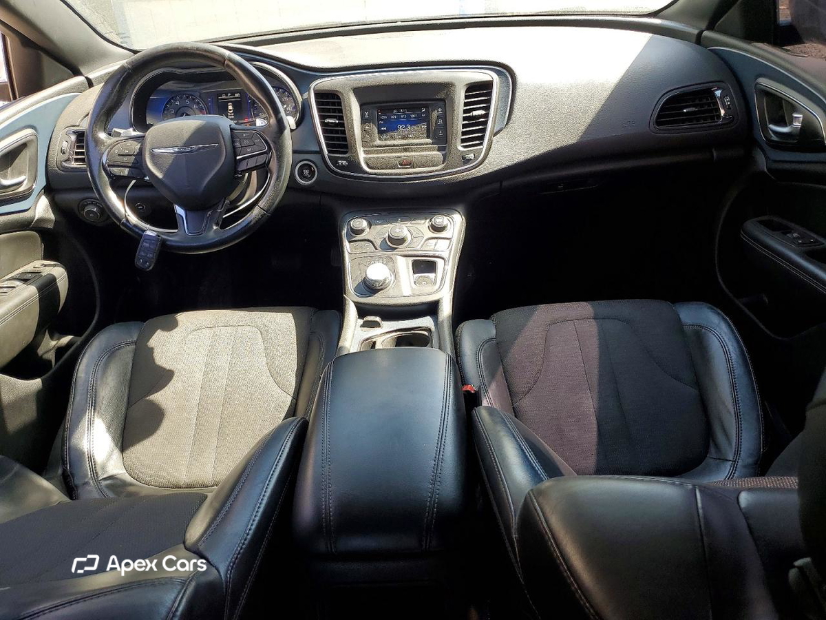 Chrysler 200 2015
