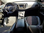 Chrysler 200 2015