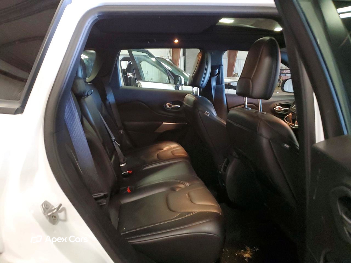 Jeep Cherokee 2021