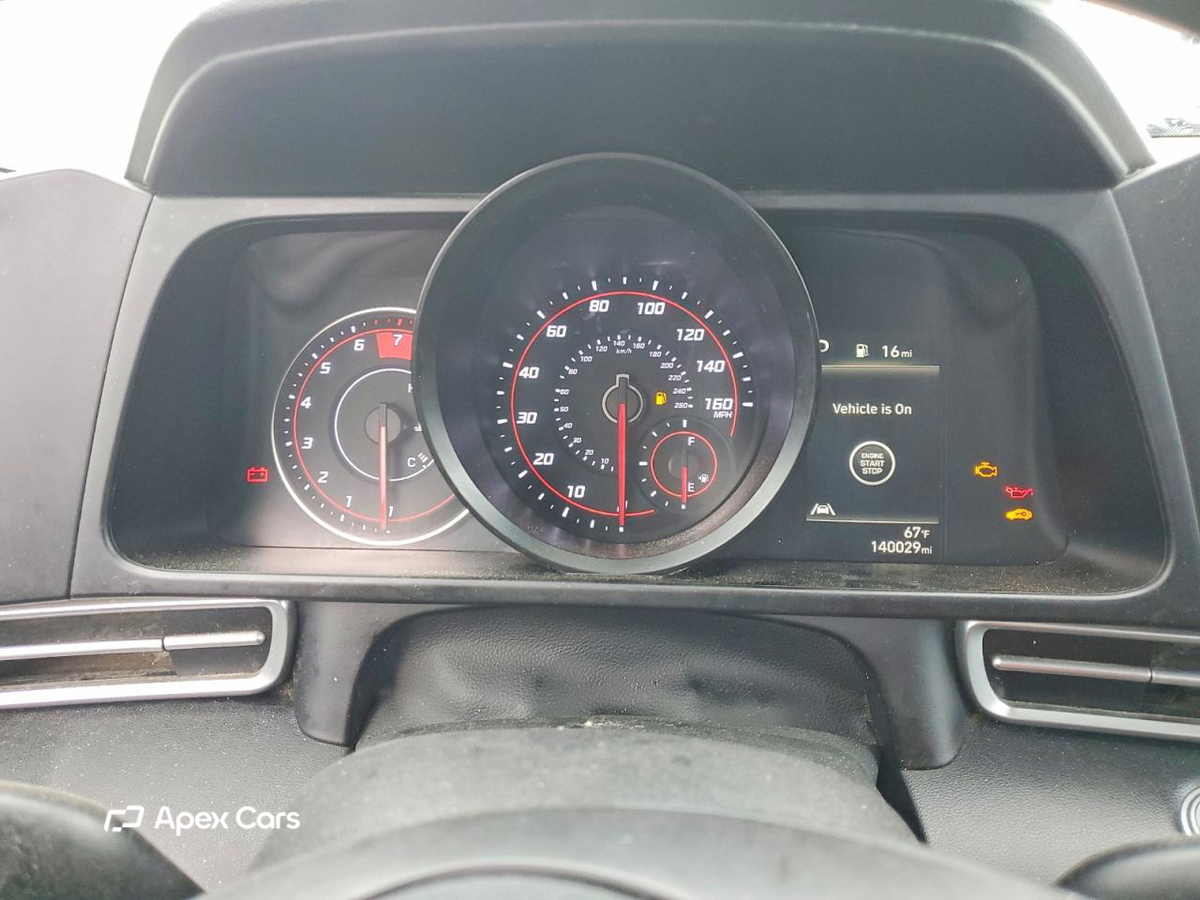 Hyundai Elantra 2021