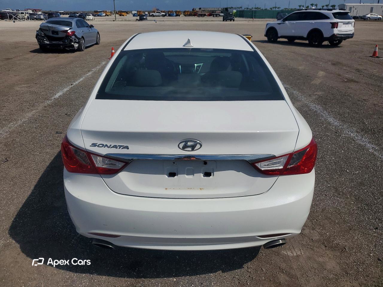 Hyundai Sonata 2011