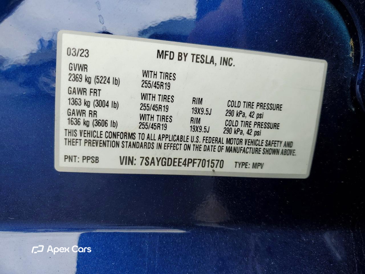 Tesla Model Y 2023