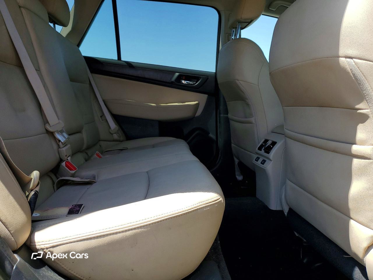 Subaru Outback 2015