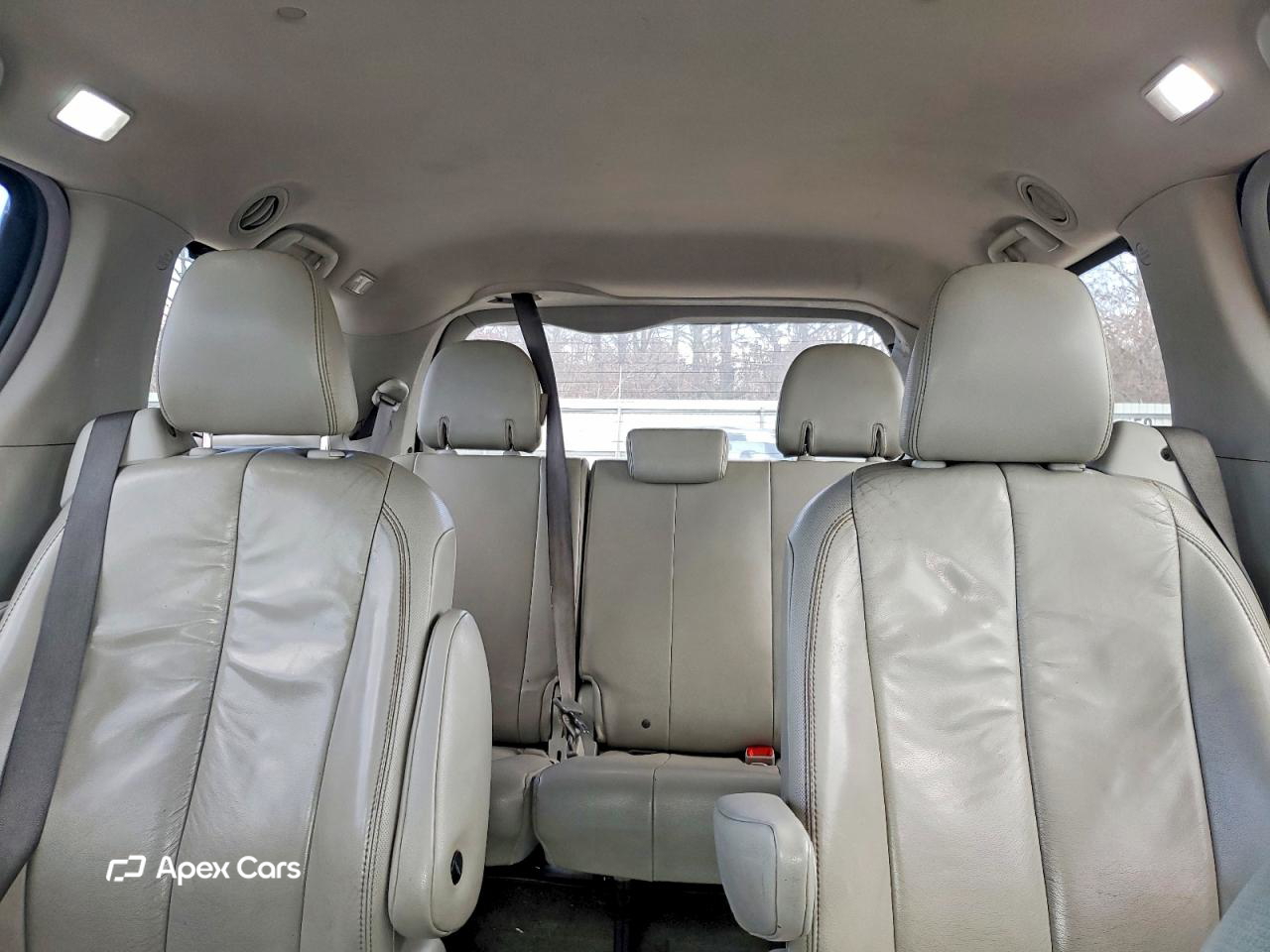 Toyota Sienna 2013