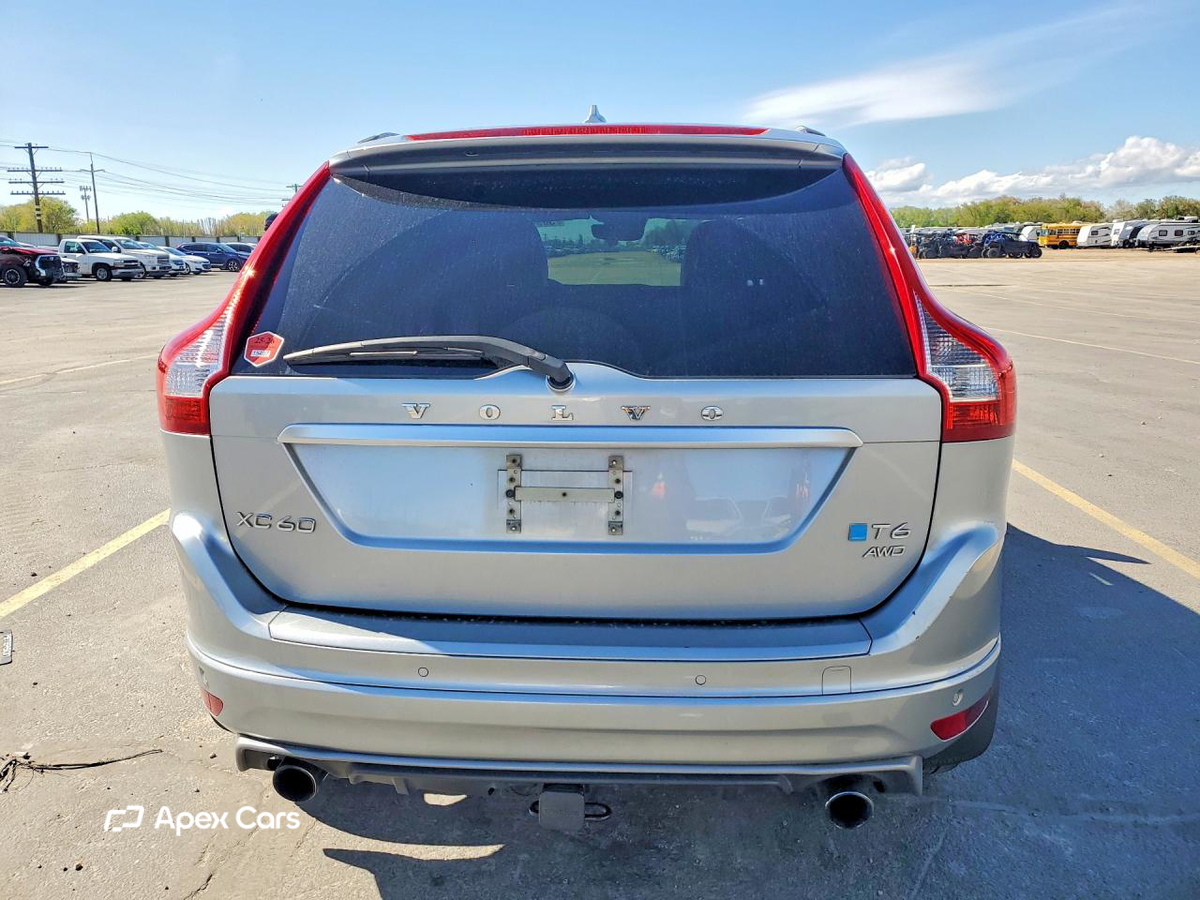 Volvo XC60 2015