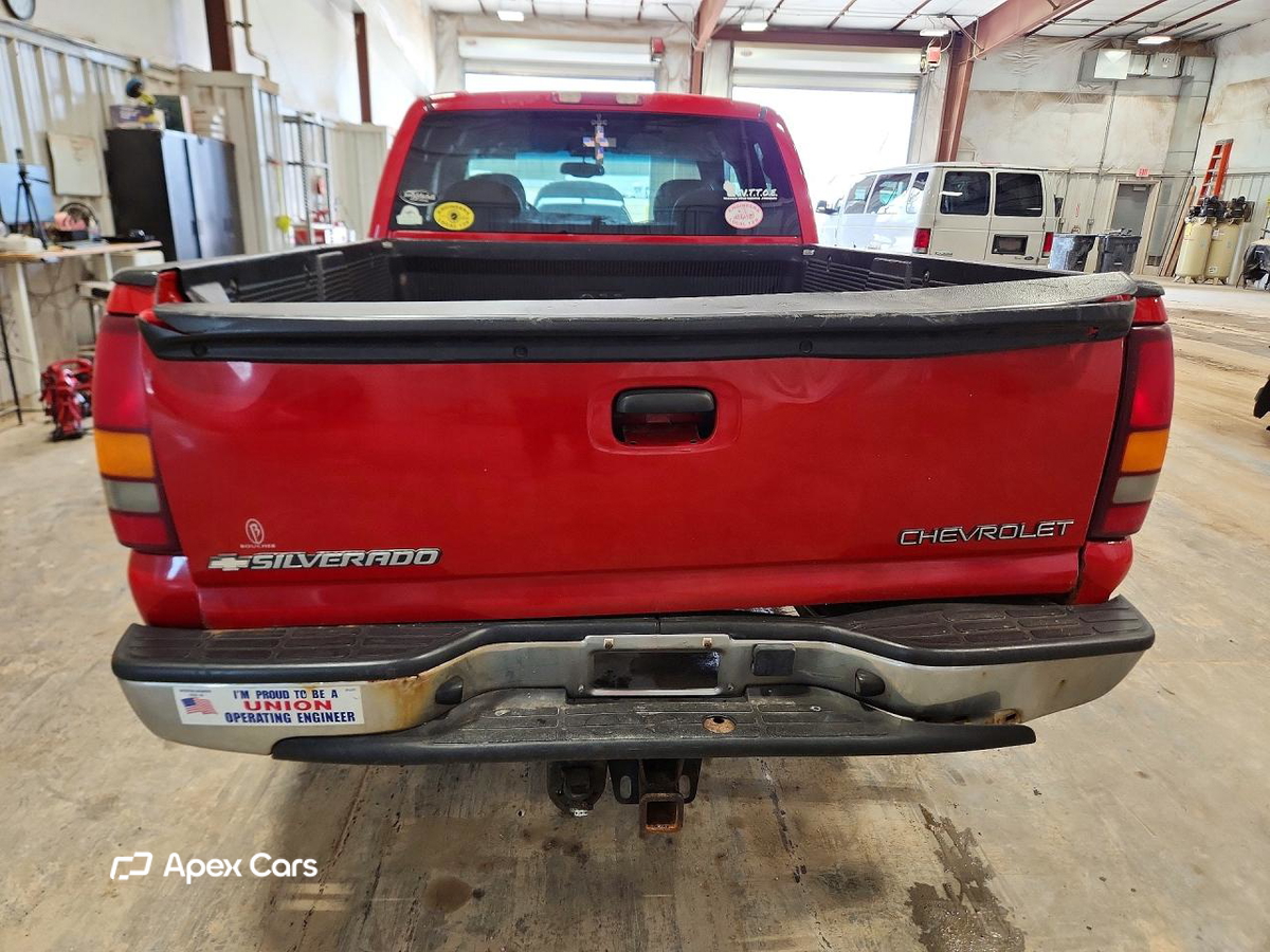 Chevrolet Silverado 2002