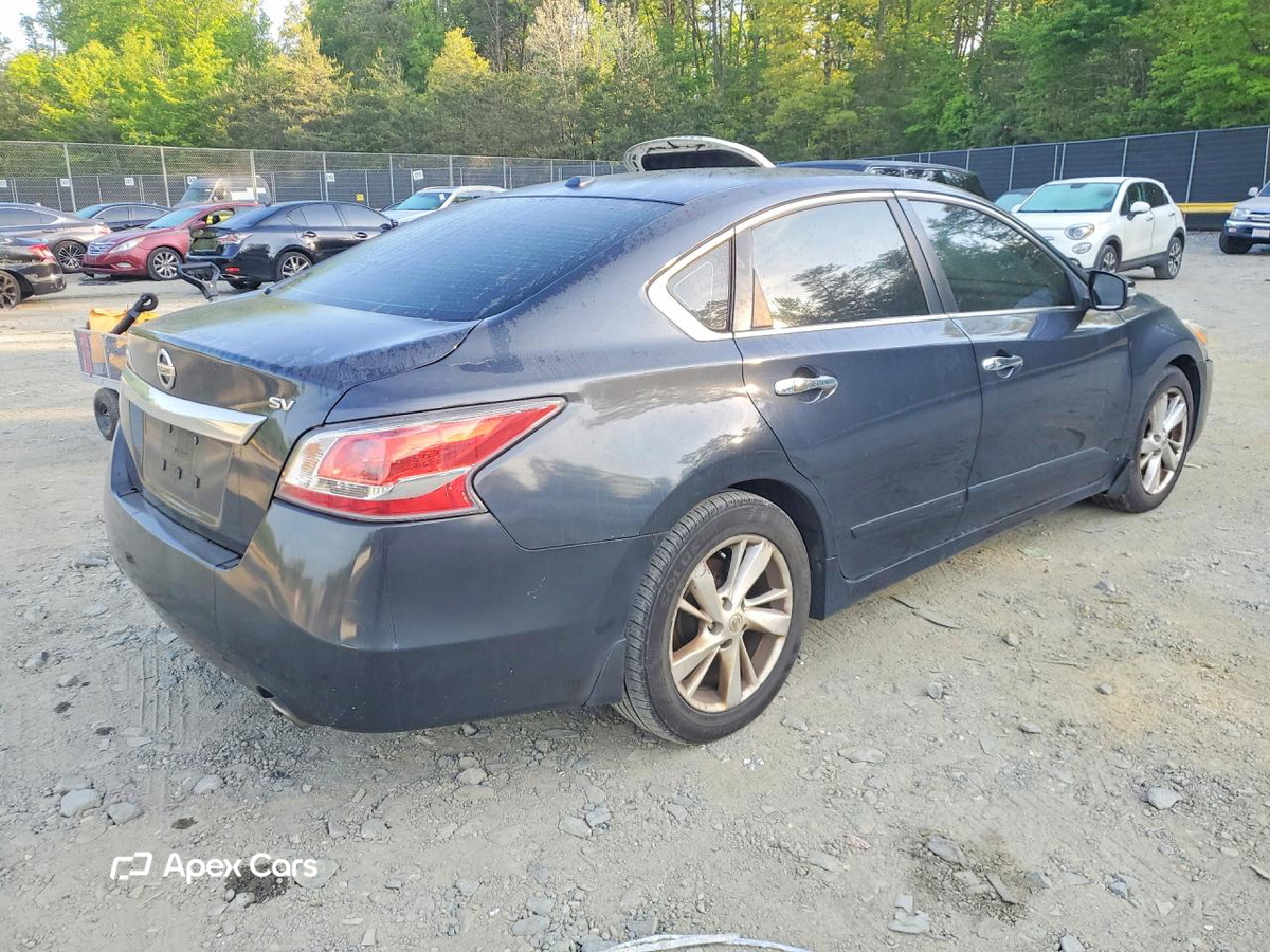 Nissan Altima 2015