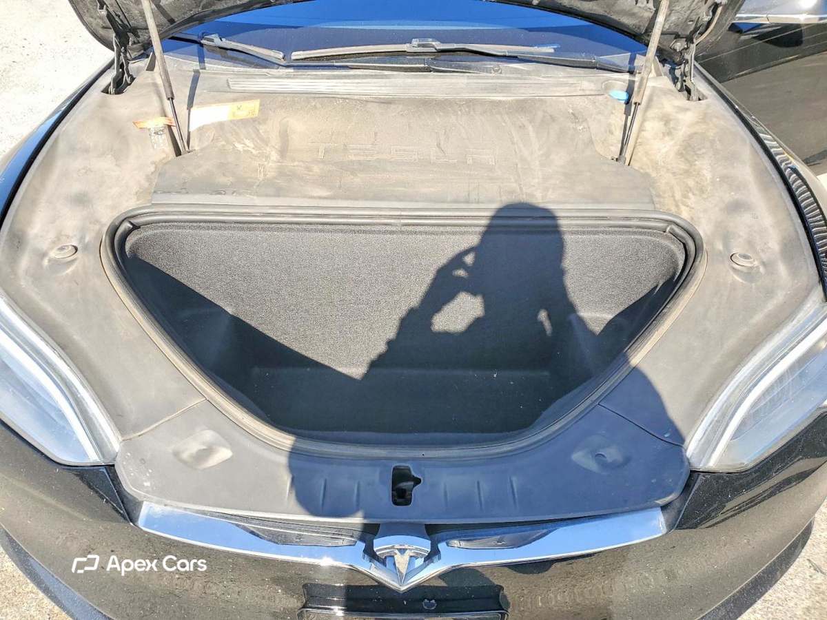 Tesla Model S 2017