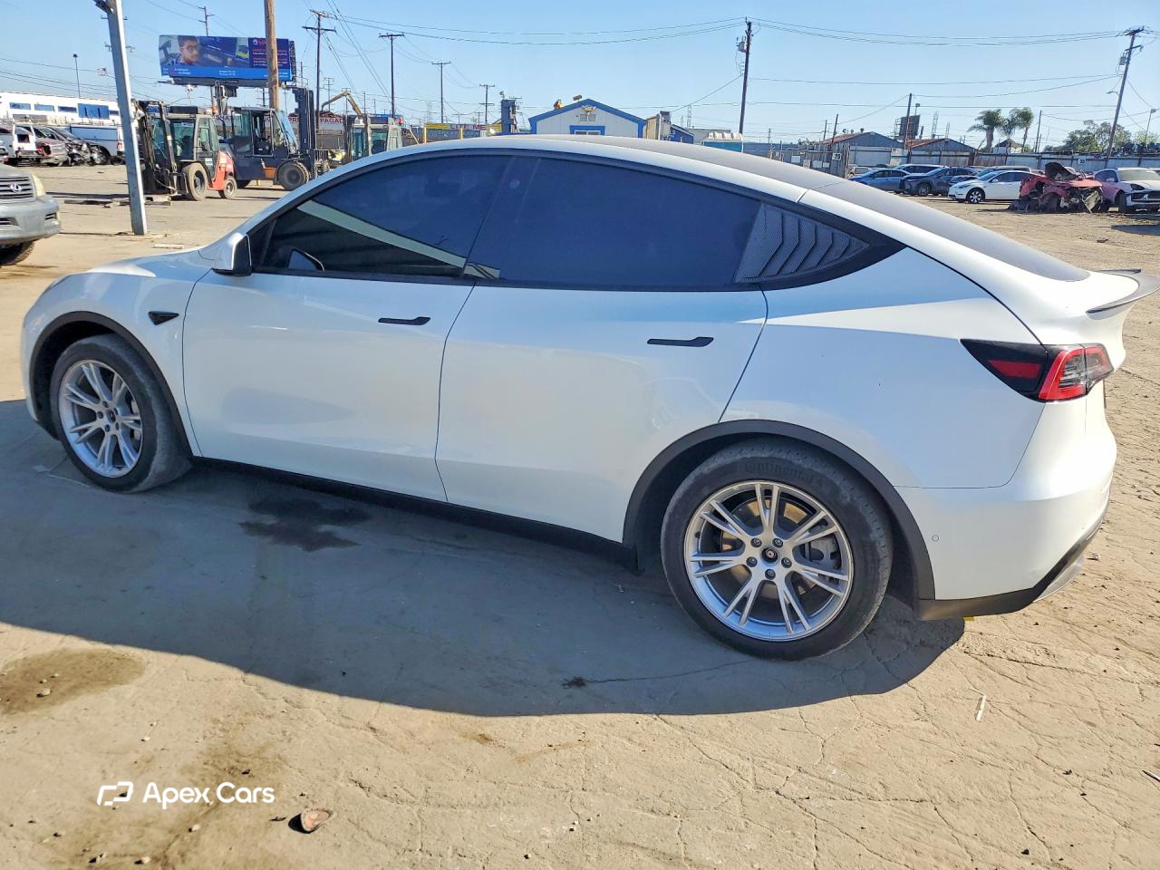 Tesla Model Y 2022