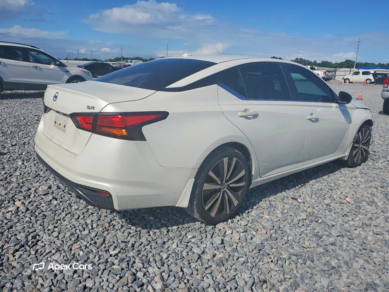 Nissan Altima 2020