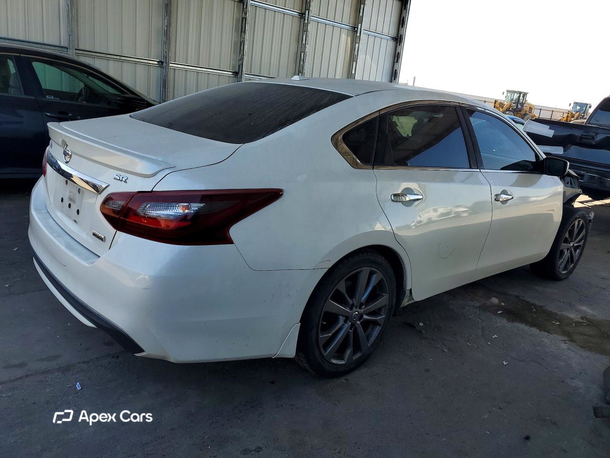 Nissan Altima 2018