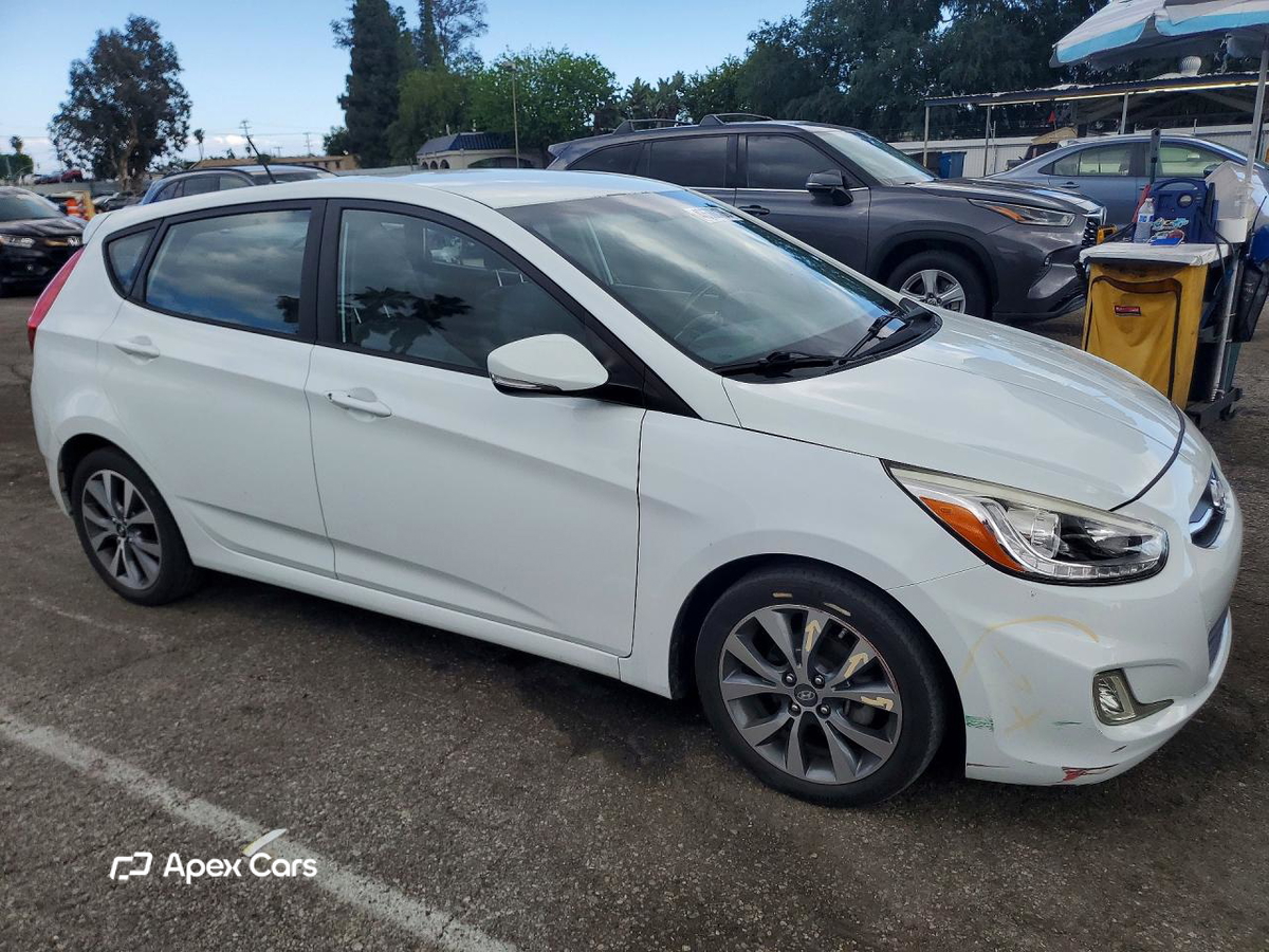 Hyundai Accent 2015