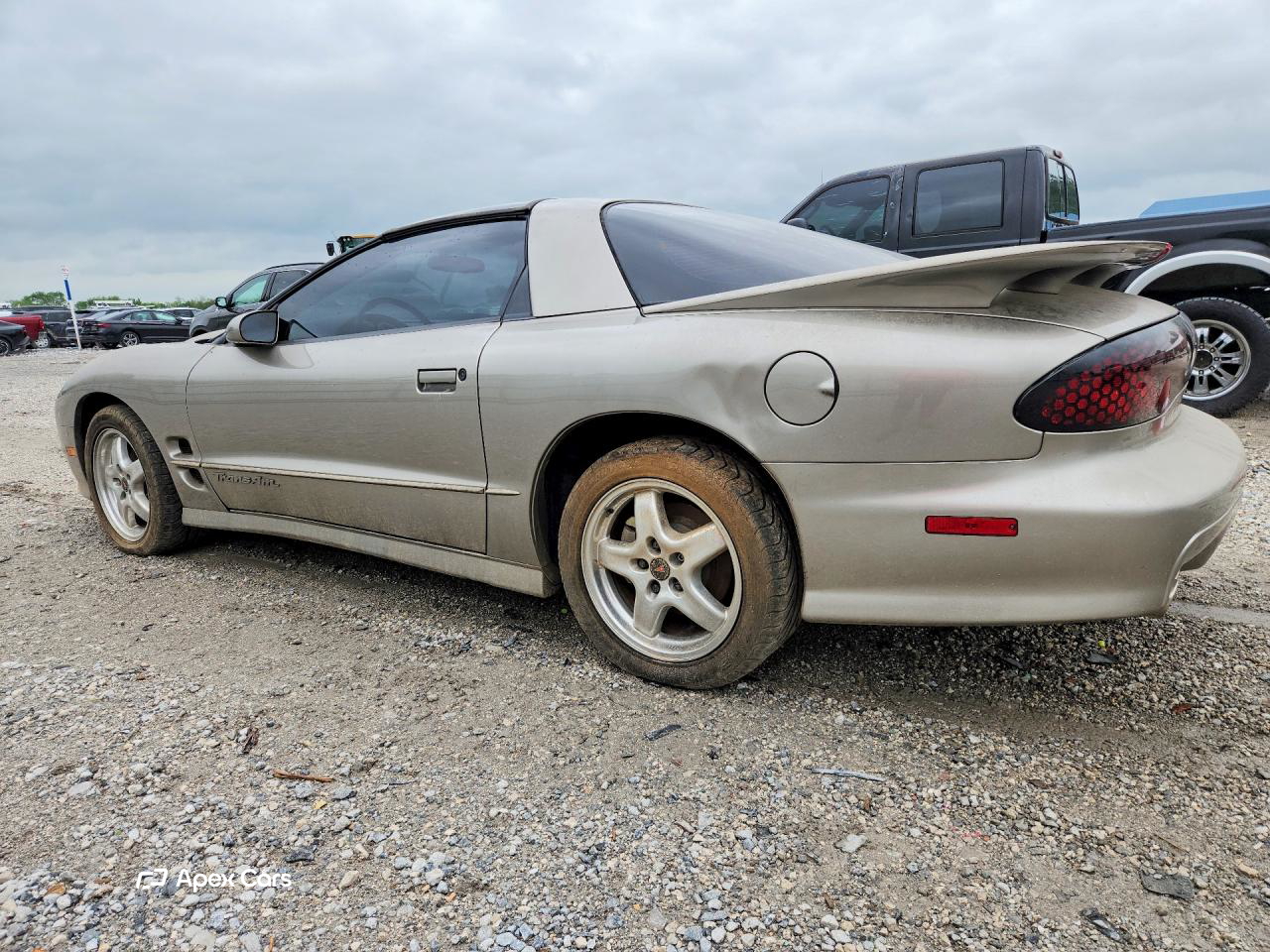 Pontiac Firebird 2002