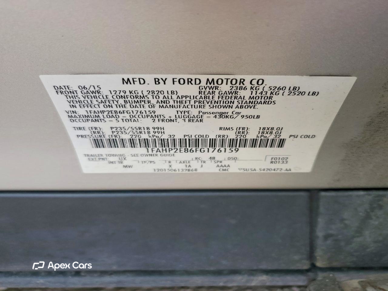 Ford Taurus 2015