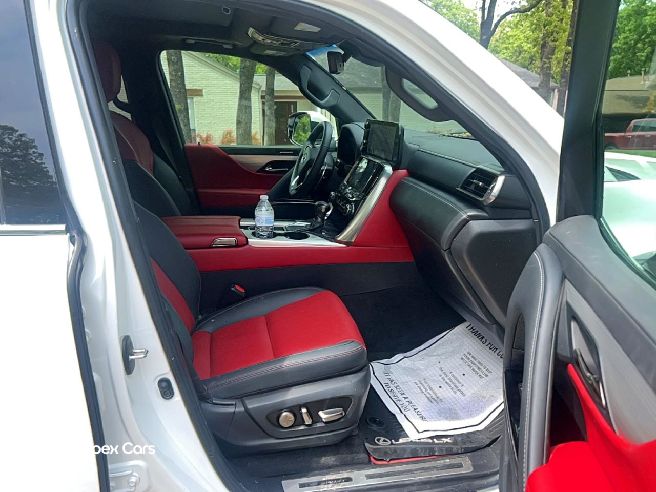 Lexus LX 2024