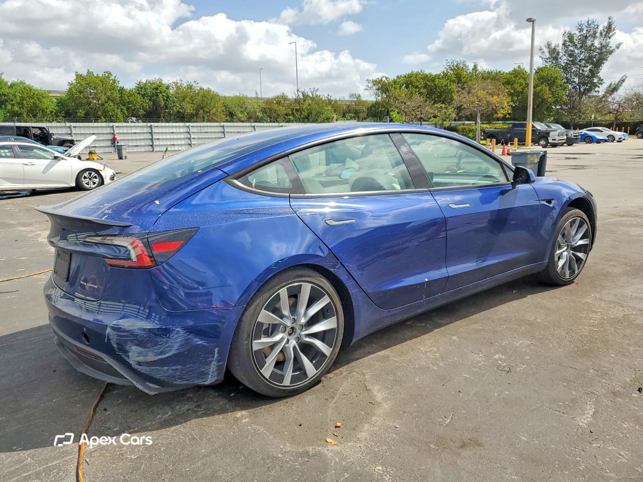 Tesla Model 3 2025