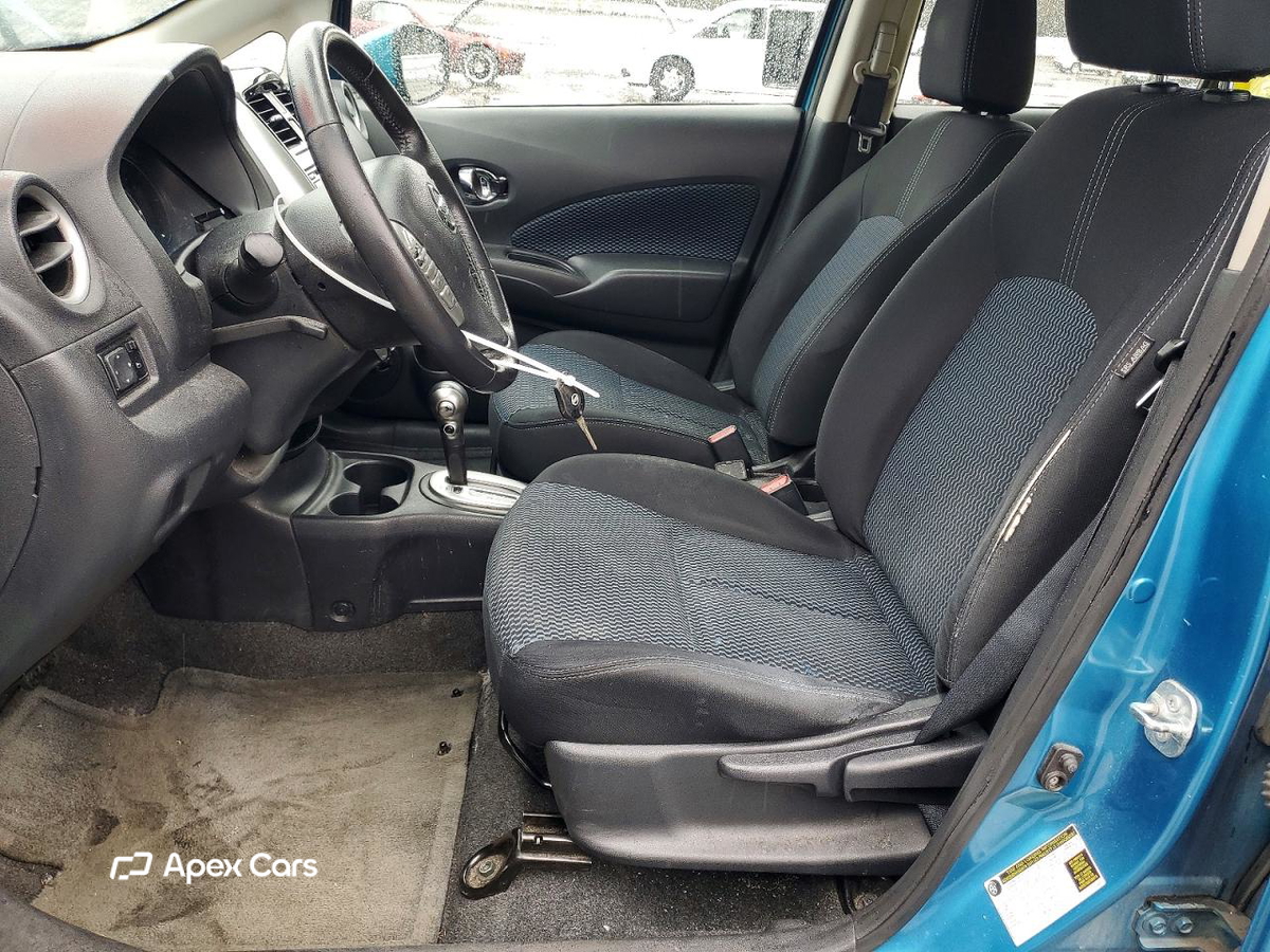 Nissan Versa 2016