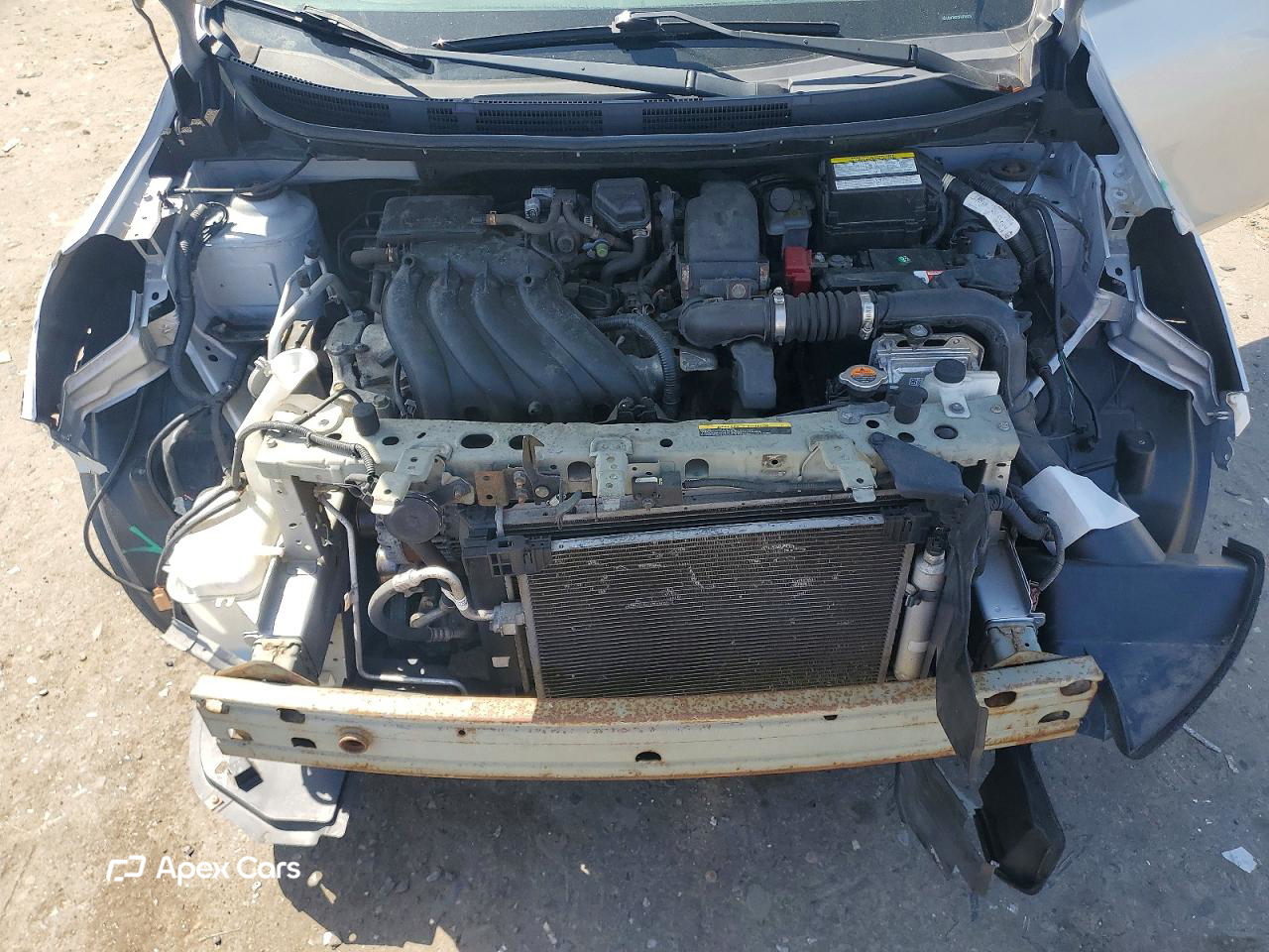 Nissan Versa 2015