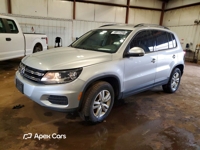 2016 Volkswagen Tiguan - Image 1 of 5