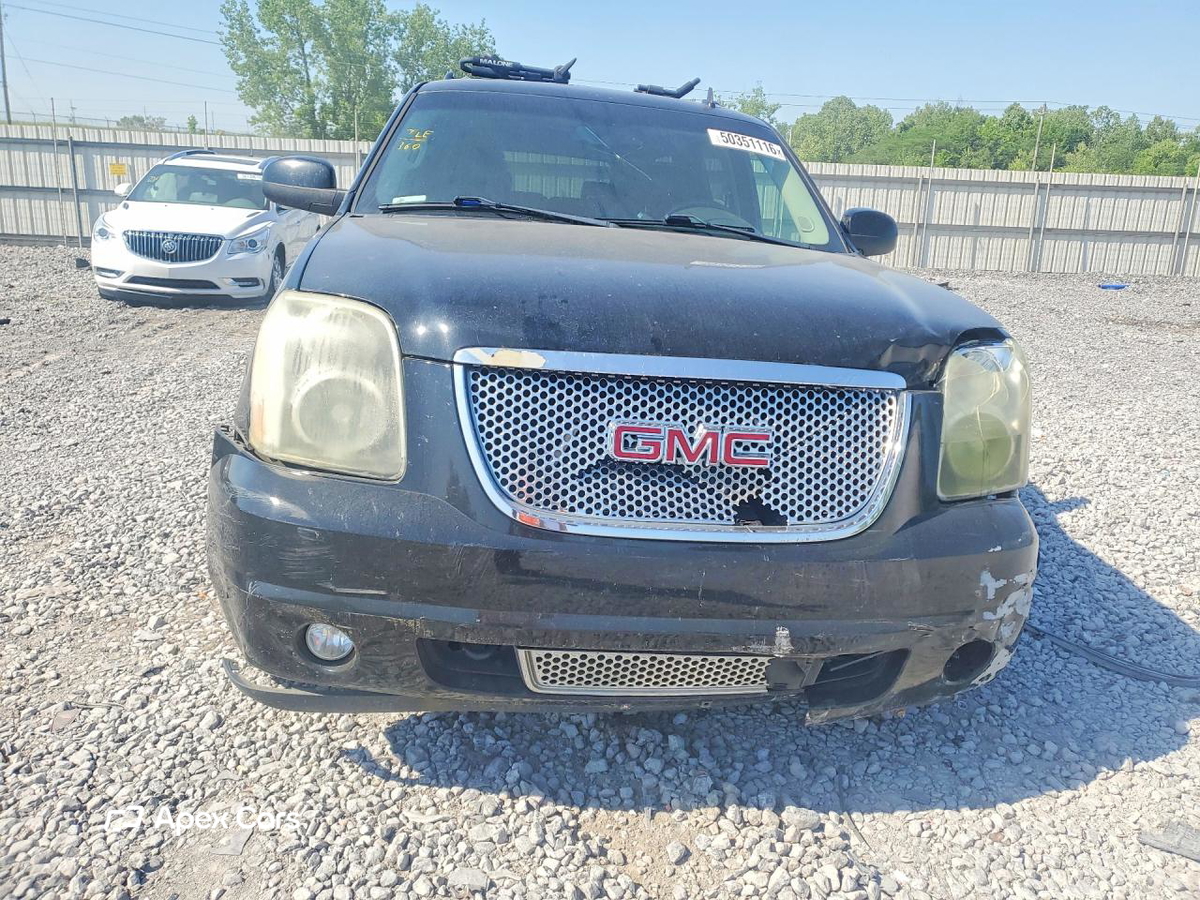 GMC Yukon 2011
